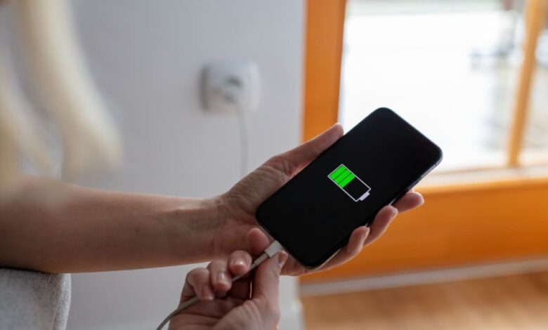 Charging Mistakes That Weaken Battery Health